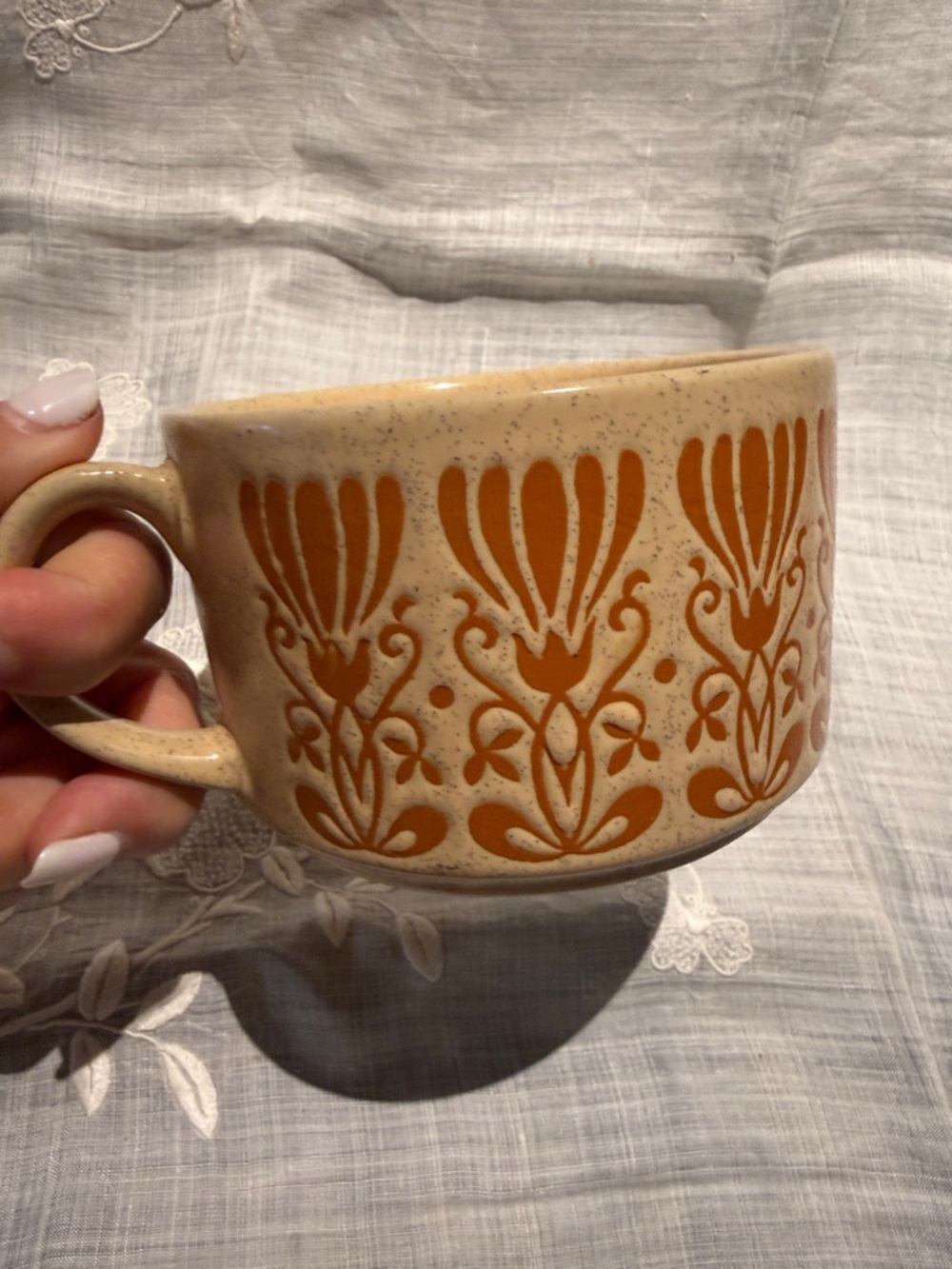 Vintage 1970s Stoneware Soup Mugs Set of 2 Brown Floral Speckled Pottery - Picture 3 of 10